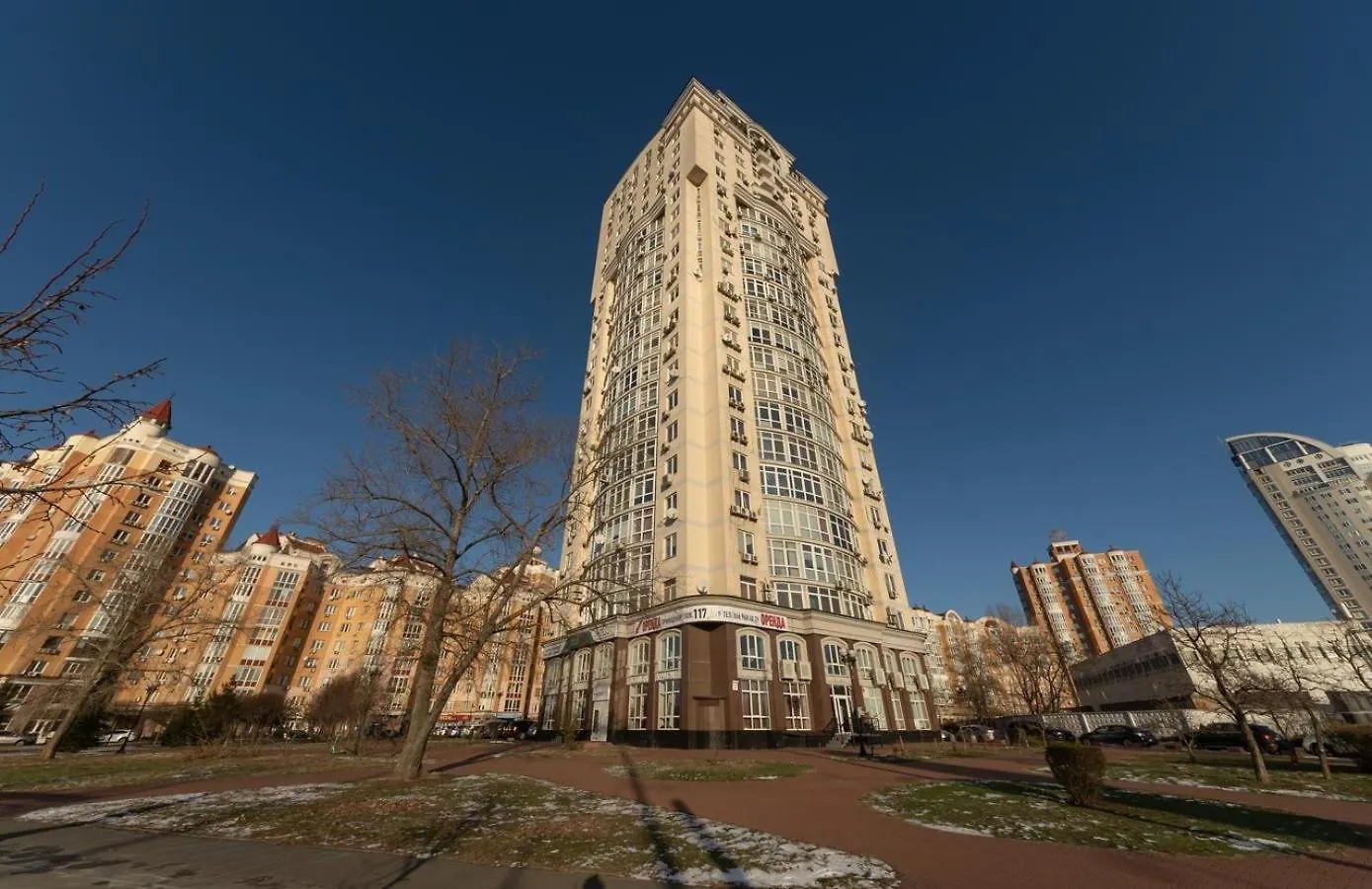 Apartment Obolon Natalka Park Kiev