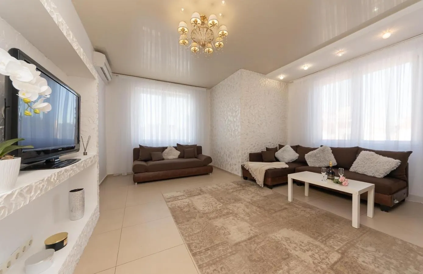 Apartment Obolon Natalka Park Kiev